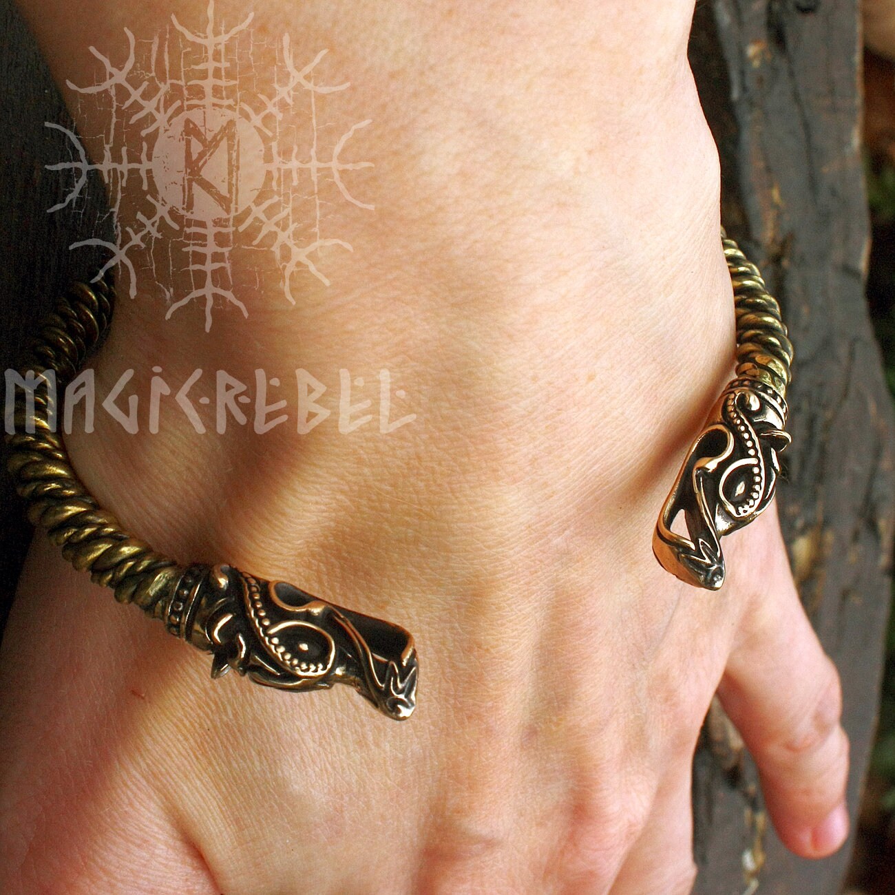 Viking Bracelet, Wolf Heads Bracelet, Ragnar Bracelet, Handmade Nordic Bracelet, Brass Twisted Wire Arm Ring