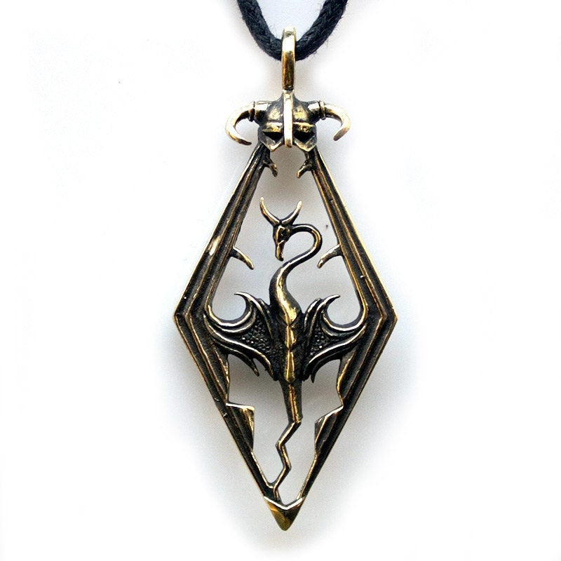 The Elder Scrolls Bronze Dovahkiin Helmet Septim Empire Game Series 3D Pendant