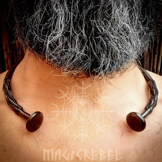 Forged Iron Neck Torc, Celtic Torque, Viking Torc, Medieval Nordic Torc, Hand-forged Torque, Costume Reenactment LARP Neck Ring