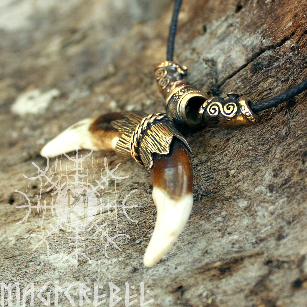 Viking Wolf Fangs Tribal Nordic Tusk Bronze Amulet Necklace